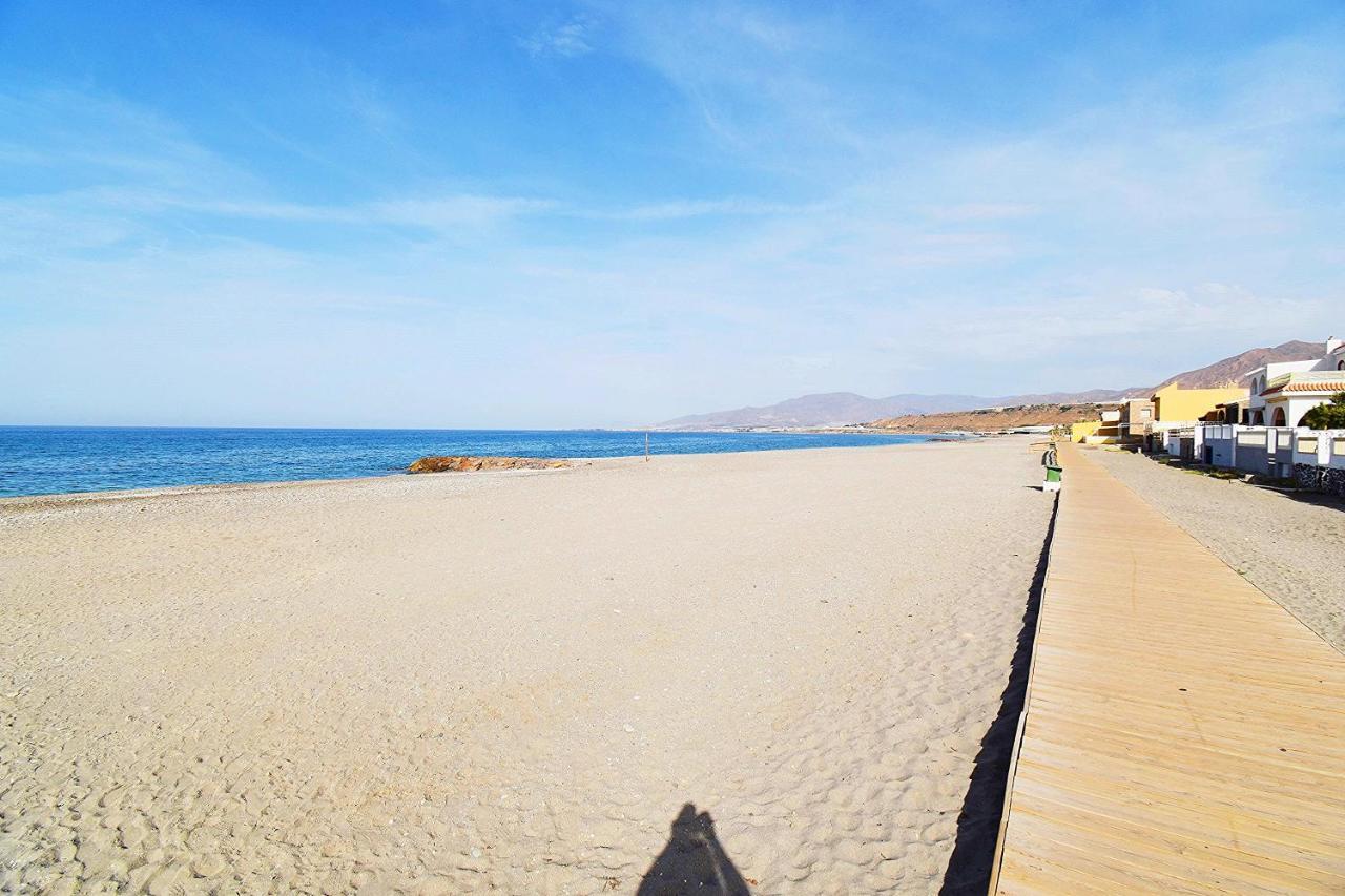 Expoholidays Vistas Al Mar - A Pie De Playa Балерма Экстерьер фото